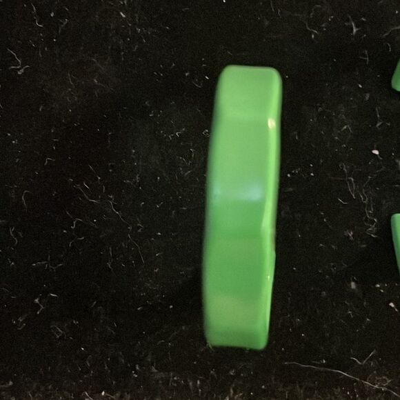 1” hypoallergenic silver tone green hoop stud earrings - Picture 4 of 11